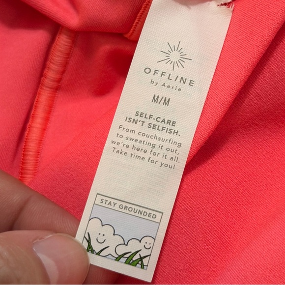 Offline by Aerie MEDIUM Coral Pink Tiered Ruffle Lined Athletic Shorts - Picture 8 of 9